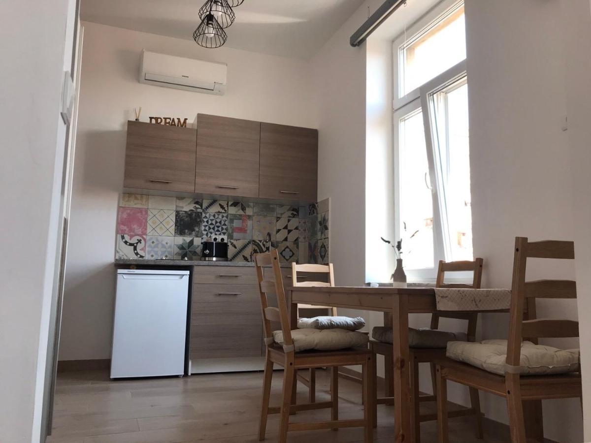 Studio Apartmani Paola Rijeka Exteriér fotografie